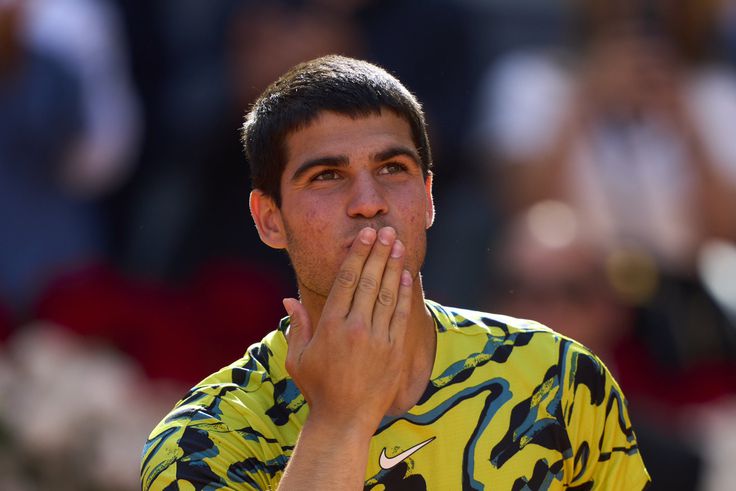 Carlos Alcaraz successfully defends Madrid title