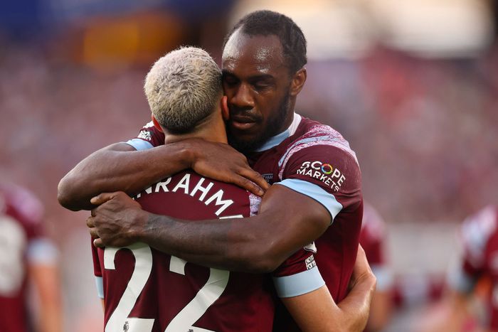 Said Benrahma and Michail Antonio celebrate West Ham goal vs Manchester United.