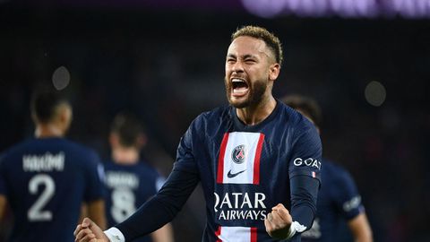 Blow for Manchester United! Neymar to reunite with Pochettino as Chelsea open talks to sign PSG star