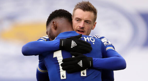 Leicester release Iheanacho as 37-year-old Vardy gets two-year contract extension