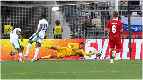 He’s better - Nigerians settle goalkeeper debate after Okoye’s Super Eagles show vs Russia