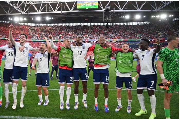 Gareth Southgate's England celebrate another semifinal spot in a major competition.