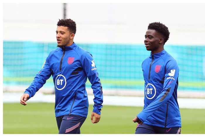 Sancho sends appreciation message to Bukayo Saka