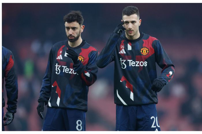 Man United Grant Bruno and Dalot Additional Leave