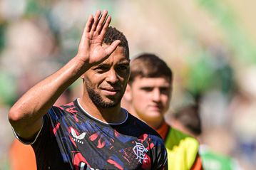 ‘I’ve been told’ - Martin comments on Dessers' uncertain future at Rangers