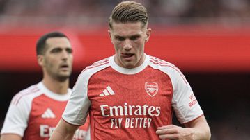 Viktor Gyokeres Begins Building Arsenal Connections Ahead of Old Trafford Test