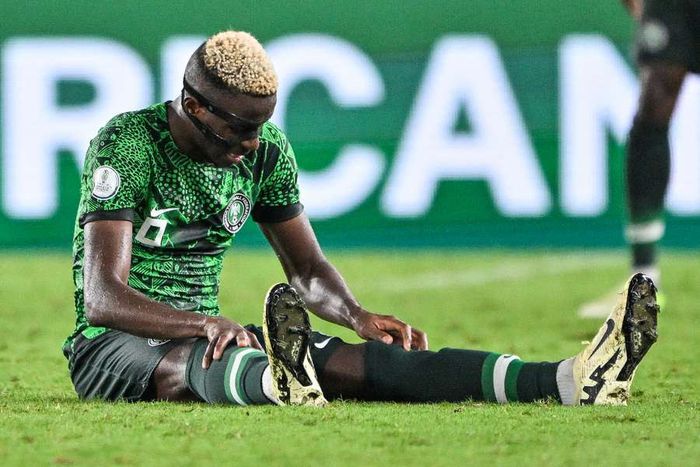 He has pain in his ankle - Eric provides Victor Osimhen injury update