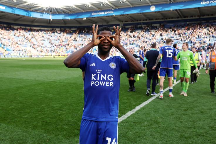 The Nigerian duo Wilfred Ndidi and Kelechi Iheanacho registered a goal and an assist as Leicester City cruised to a 2-0 win against Stoke City X/Leicester City