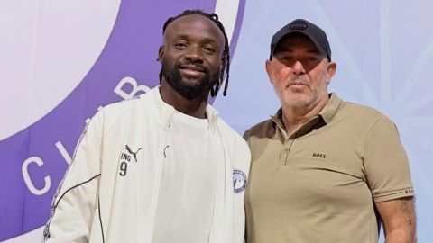 Nasreddine Nabi Sparks Speculation After Egypt Reunion with Mayele Amid Chiefs Exit Talks