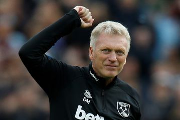 West Ham end Liverpool's unbeaten run as Villa sack Smith