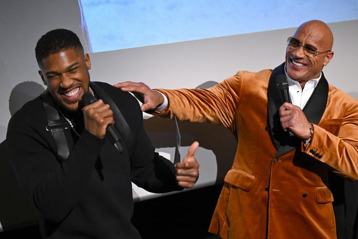 Nigerian-born boxer Anthony Joshua and the Rock premiere Red One movie.