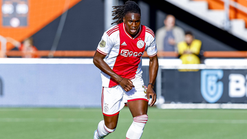 Calvin Bassey helps Ajax edge Volendam in 9-goal friendly thriller