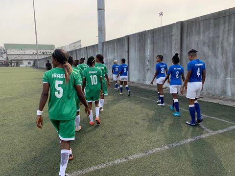 Robo Queens 0-0 N. Amazons: 2 Land Ladies & an Amazon standout at Legacy pitch