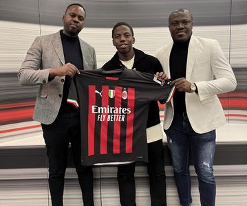 17-year-old Nigerian Victor Eletu signs extension with AC Milan