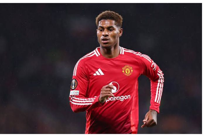 Rashford’s agent flies to Italy