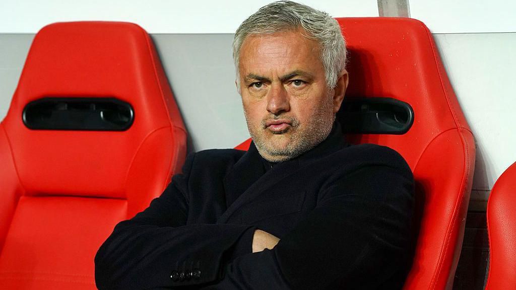 No sleep for you — Furious Mourinho turns on Benfica players after cup defeat
