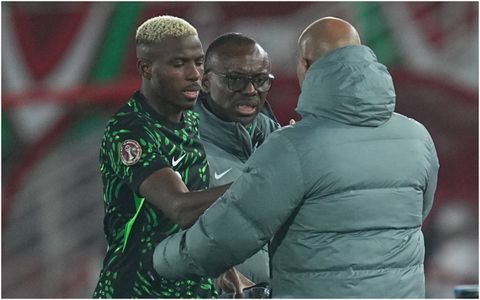 Osimhen explains why NFF should give Eric Chelle a long-term role