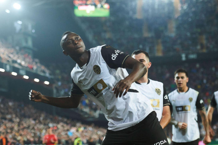 Umar Sadiq (Valencia CF) during the LaLiga match between Valencia CF and Real Valladolid at Mestalla on March 8, 2025 in Valencia, Spain. || IMAGE CREDIT: iMAGO