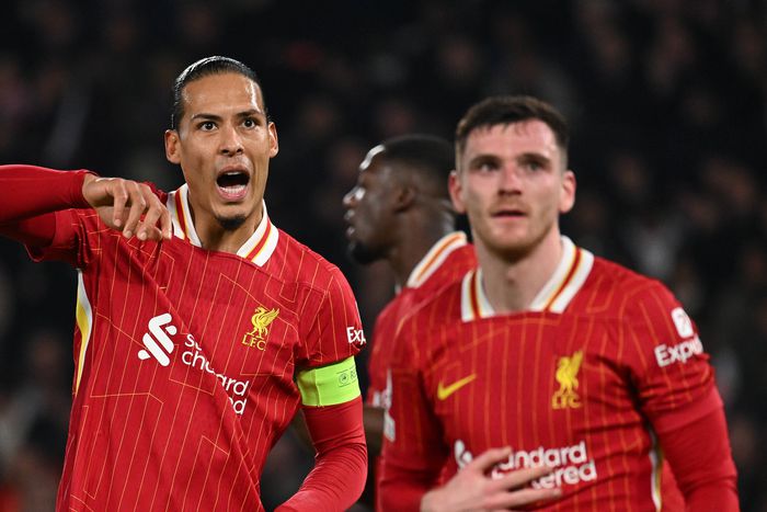 Liverpool stars during the match against PSG | Imago
