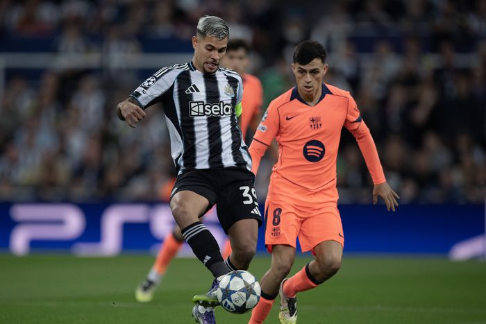 Newcastle take on Barcelona