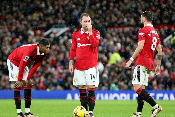Marcus Rashford, Bruno Fernandes, and Christian Eriksen of Manchester United.