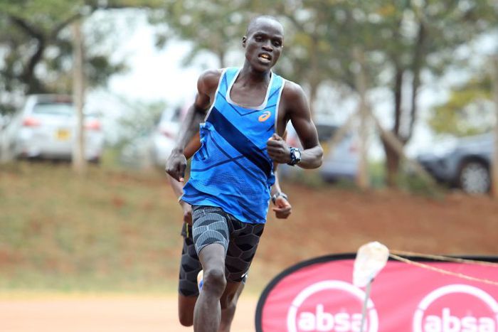 Emmanuel Wanyonyi running at Kasarani Annex.