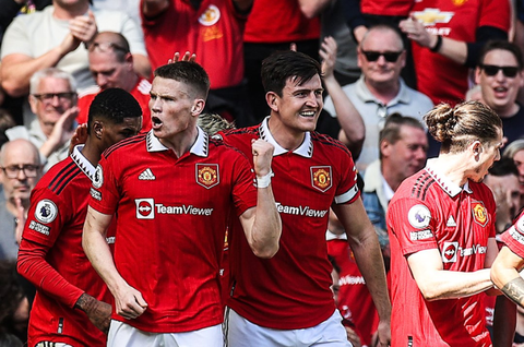 Red Devils look good for top-four with comfortable win over Everton