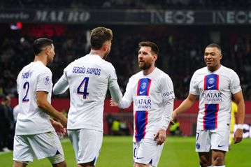 Brilliant Messi helps PSG to routine victory over Moffi's Nice