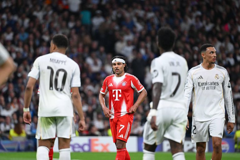 Real Madrid players frustrated || imago