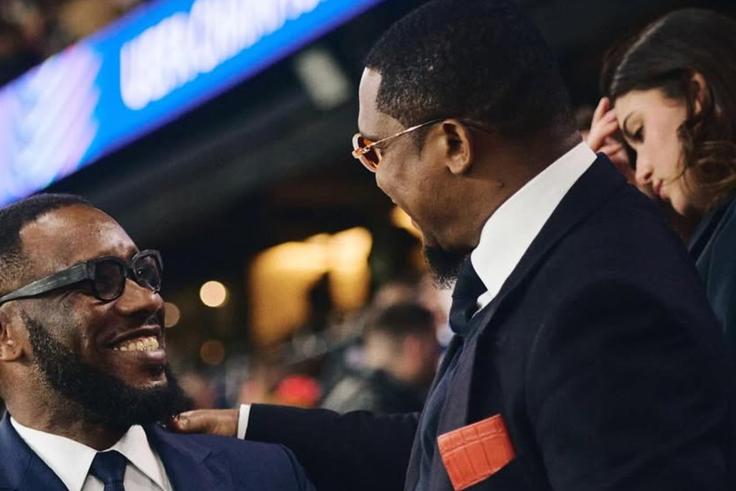 Jay Jay Okocha and Samuel Eto'o in Paris for PSG vs Arsenal.