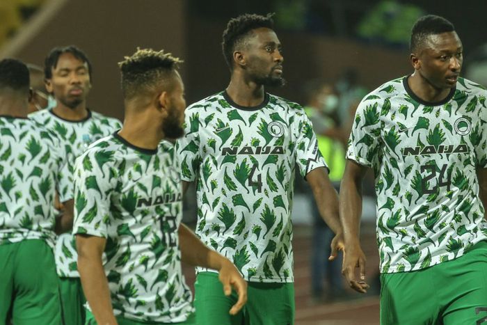CHIDERA EJUKE, Wilfred Ndidi and UMAR SADIQ of Nigeria during the 2021 Africa Cup of Nations match between Guinea Bissau.
