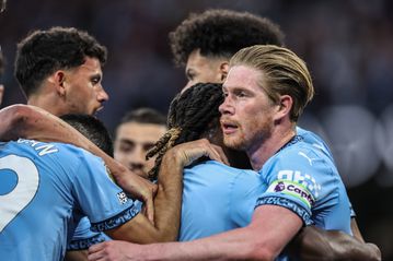 Liverpool Make Shock Attempt to Sign Outgoing Manchester City Star