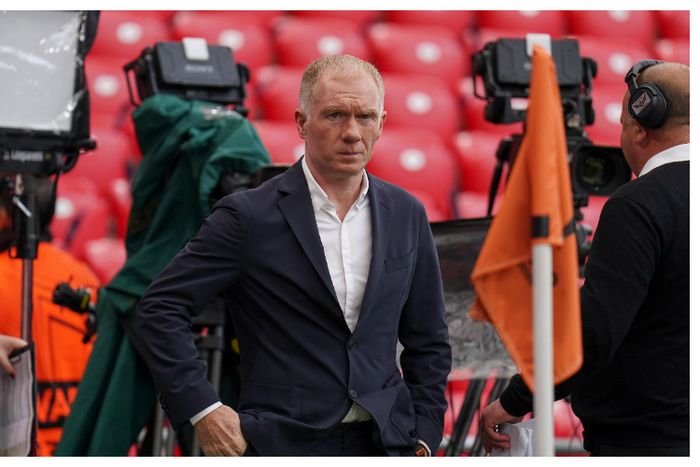 Scholes brands Arsenal 'boring'