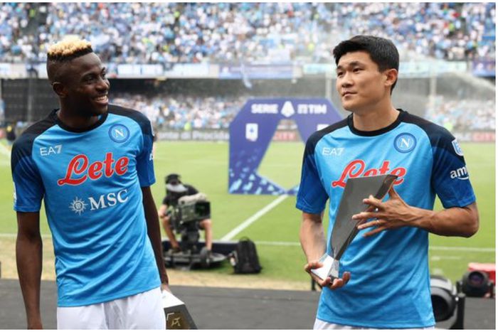 Kim is set to spark transfer war between Man United and Newcastle United.