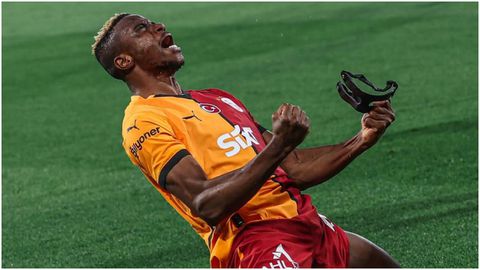 ‘Not on his Level!’ – Ex-Premier League striker slams top 5 clubs for snubbing Osimhen but paying €400k to lesser players