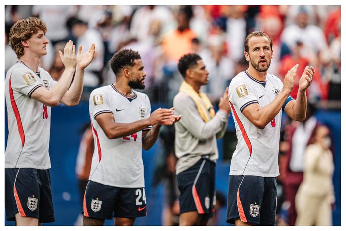 Deeney claims England will get eliminated by Argentina