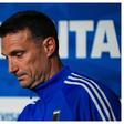 Scaloni storms out of interview in tears