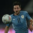 Roma complete signing of Uruguay full-back Vina