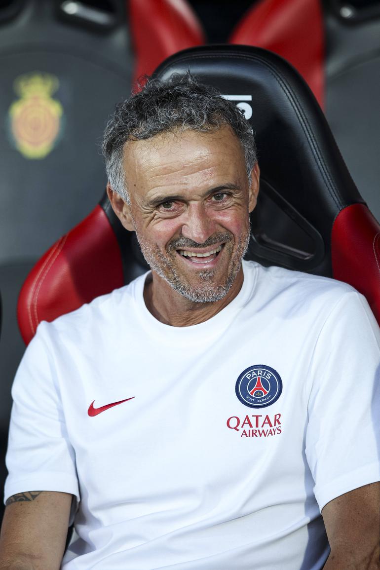 Luis Enrique drops multi-million dollar bombshell squad selection ahead of Manchester United clash leaving fans completely stunned