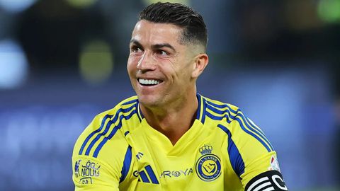 Ronaldo Reaches Historic Billionaire Status, Leaving Messi Behind!