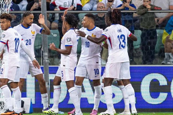 France players celebrating a goal || Image credit: Imago