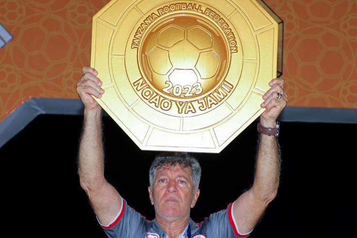 Robertinho's impressive numbers at Simba show he didn't deserve sacking