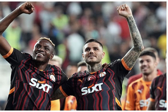 Victor Osimhen and Mauro Icardi celebrate against Fenerbahce.
