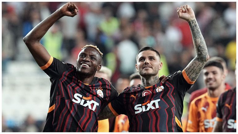 Victor Osimhen and Mauro Icardi celebrate against Fenerbahce.