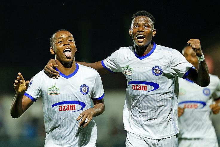 Azam FC yaishusha Yanga SC kileleni
