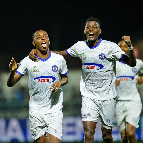 Azam FC yaishusha Yanga SC kileleni