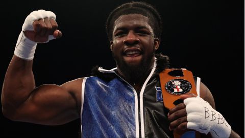 David Adeleye: Nigerian-born boxer crowned English heavyweight champion with knock out against Solomon Dacres