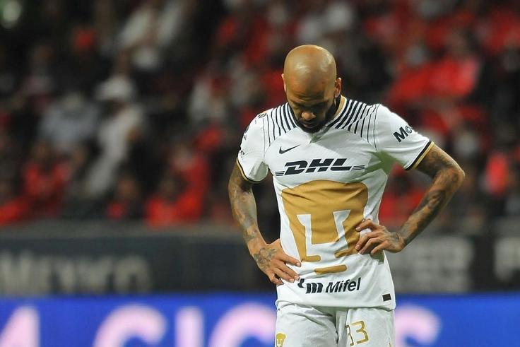 Report: Dani Alves changes statement for 4th time, admits to intercourse with accuser