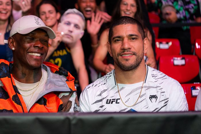 At UFC 312 in Sydney, Nigerian Stylebender Israel Adesanya reconciled with long-term rival Brazil's Alex Pereira.