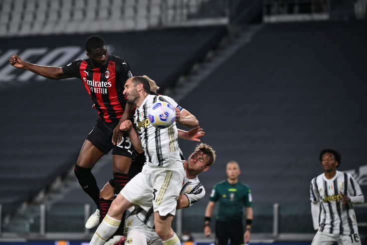 Milan knock Juve out of top four with thumping win